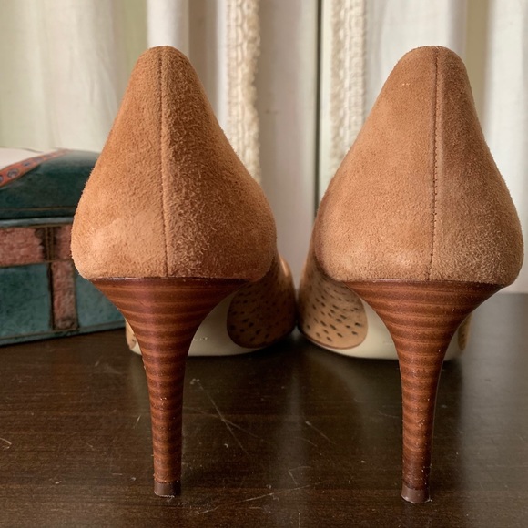 Diane Von Furstenberg Suede Stilettos 9.5 detail - Picture 2 of 7